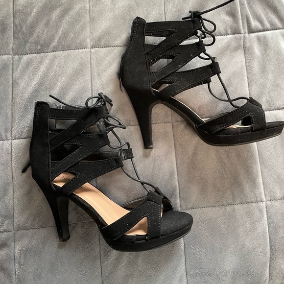 Top Moda Bootie Sandals - Picture 4 of 9